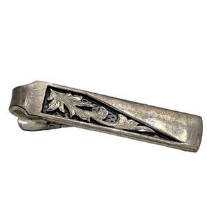 SILVER VINTAGE TIE BAR /CLIP WITH “STERLIN” STAMPED ON BACK